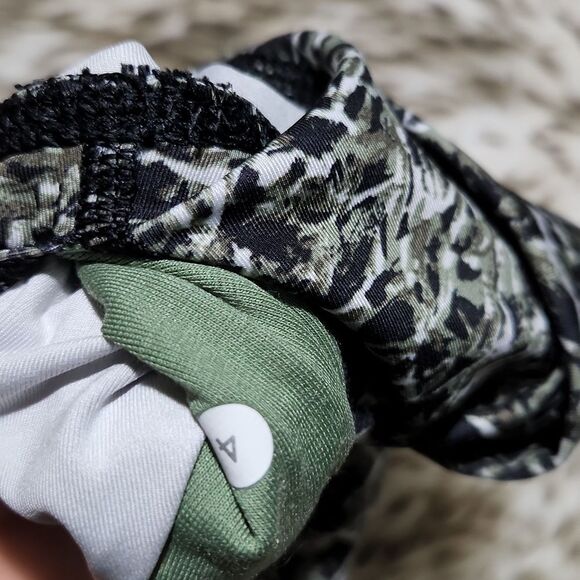 Lululemon Wunder Under Hi Rise Crop leggings Desert Ripple size 4 - Picture 7 of 9